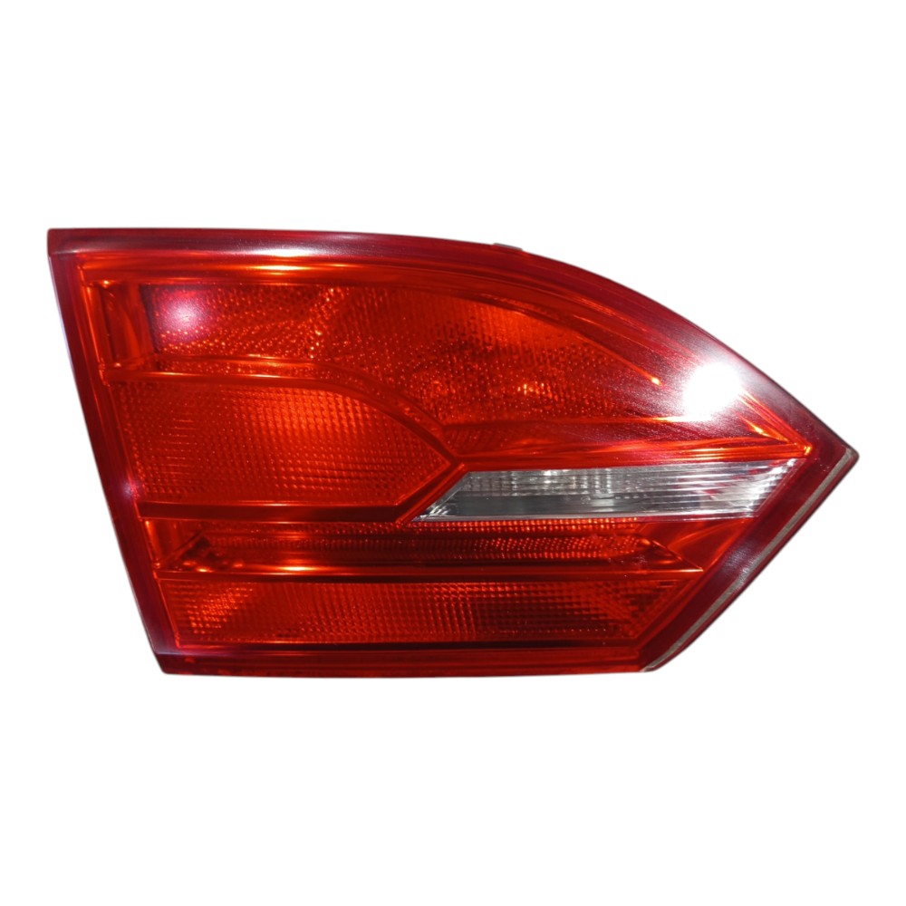 Lanterna Traseira Esquerda Volkswagen Jetta 2011 A 2014 5
