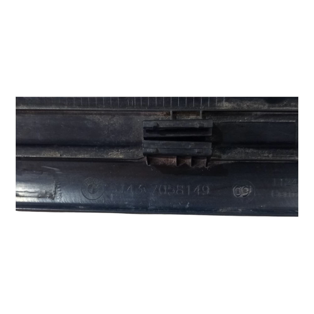 Soleira Porta Dianteira Direita Bmw 2011 2012 2013 A 2015 Preto 8