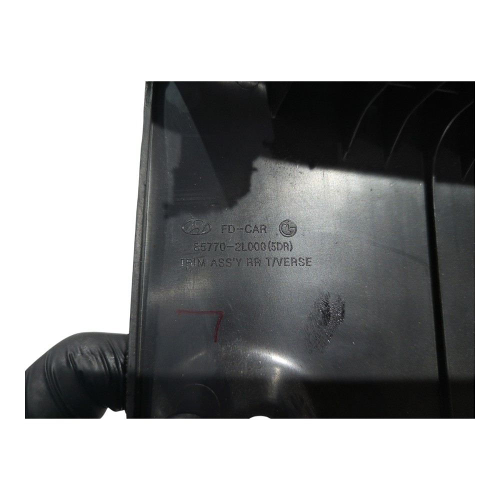 Soleira Interna Porta Malas Hyundai I30 2.0 2009 2010 A 2012 8