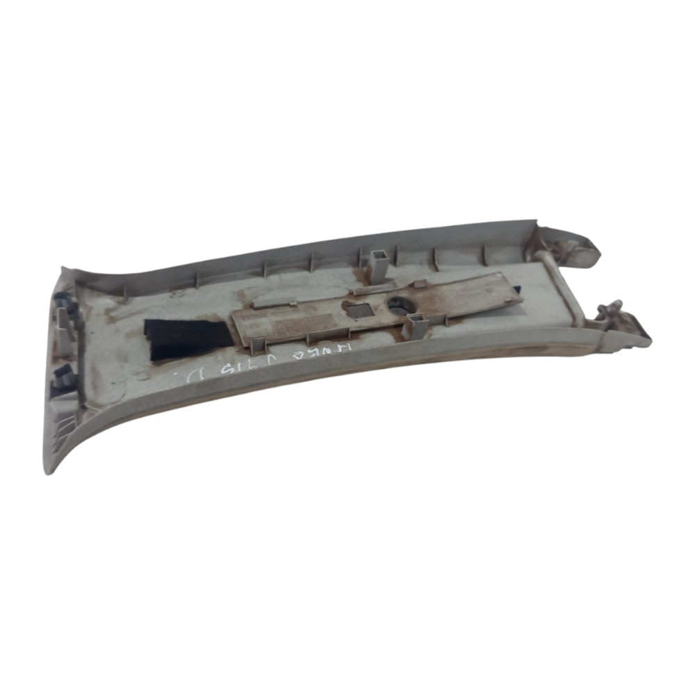 Moldura Superior Coluna Central Direita Fiat Linea 2009/2014 2