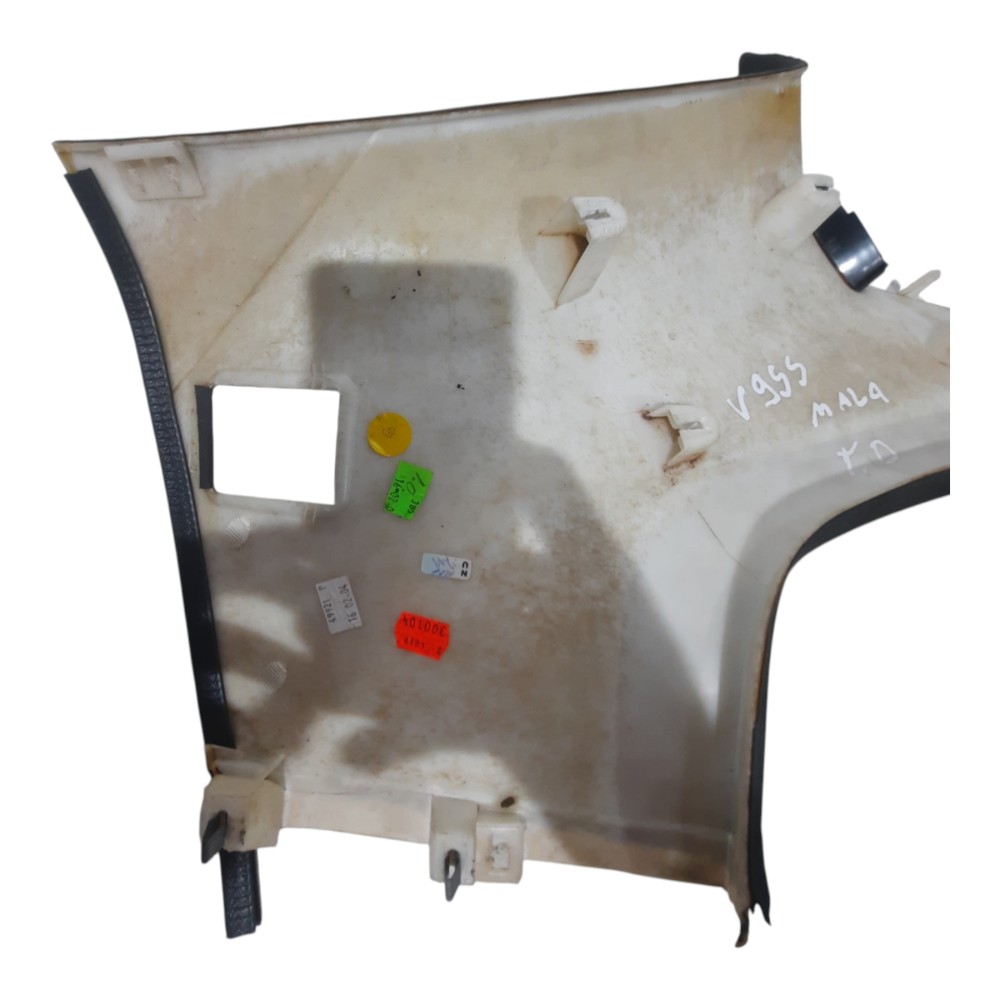 Moldura Coluna Traseira Direita Porsche Cayenne 2003 A 2008 4