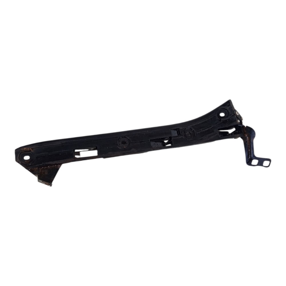 Guia Para-choque Dianteir Esq Porsche Cayenne 2002 A 2006 2