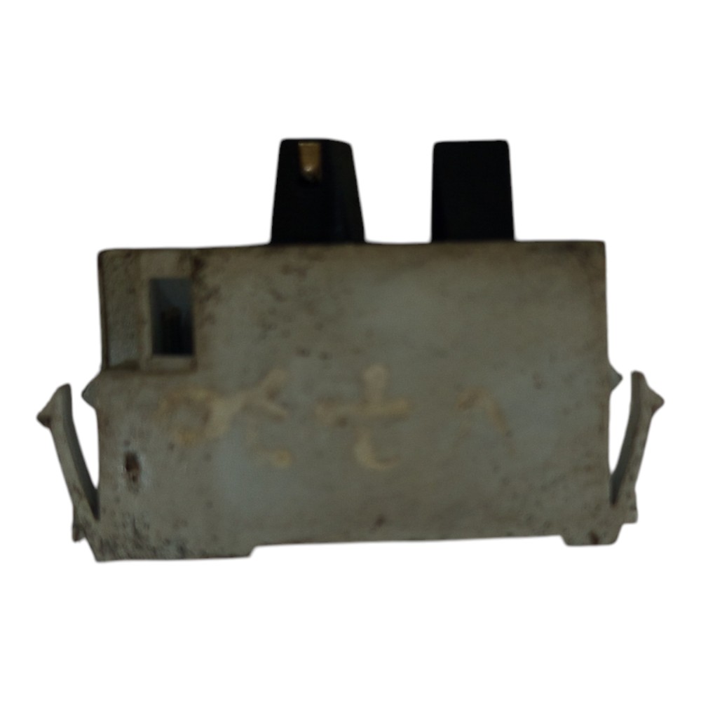 Botão Alerta Aviso Porta Painel Renault Scenic 2001 A 2012 Preto E Branco 7