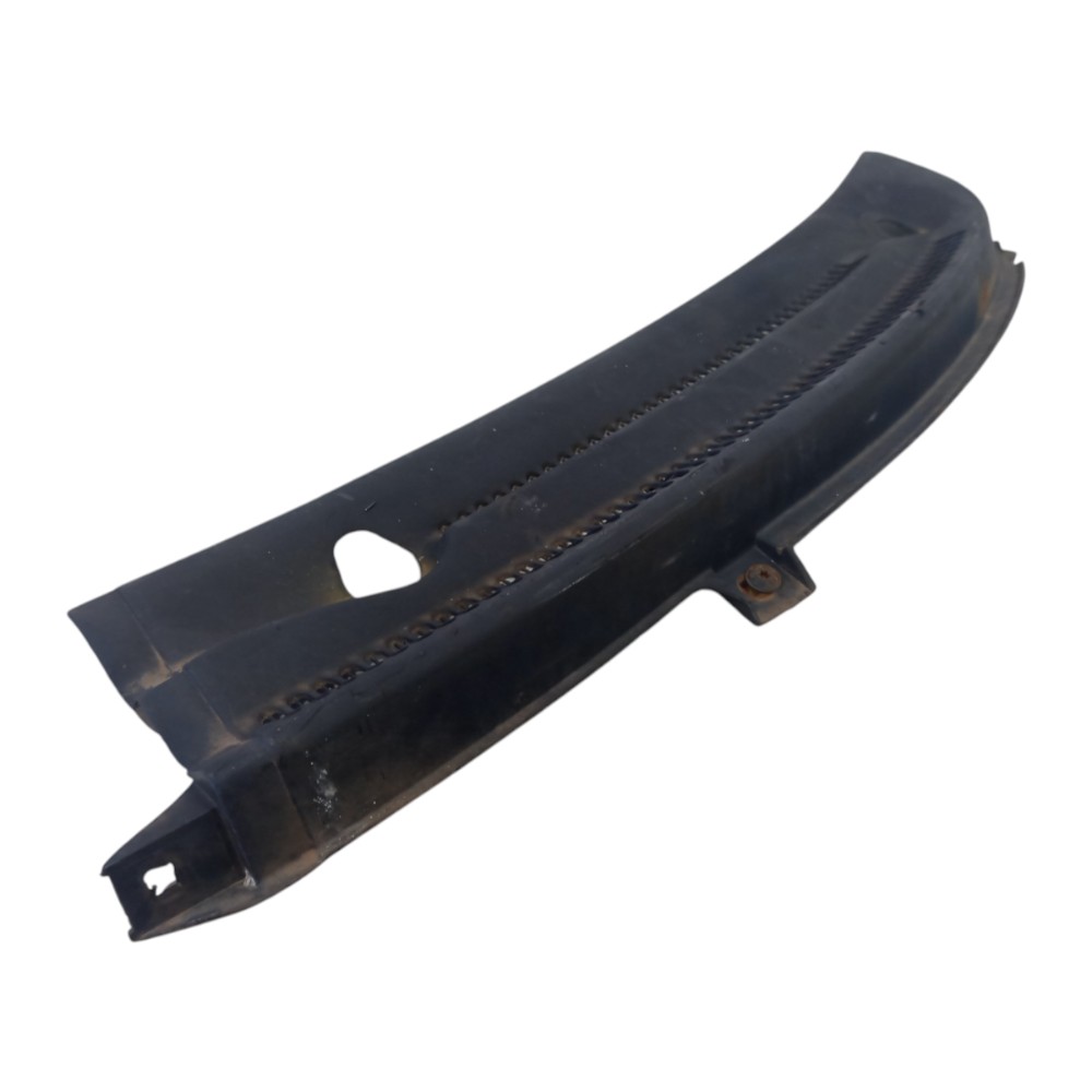Grade Churrasqueira Diant Esquerda Gm Corsa 1994 1995 A 2002 4