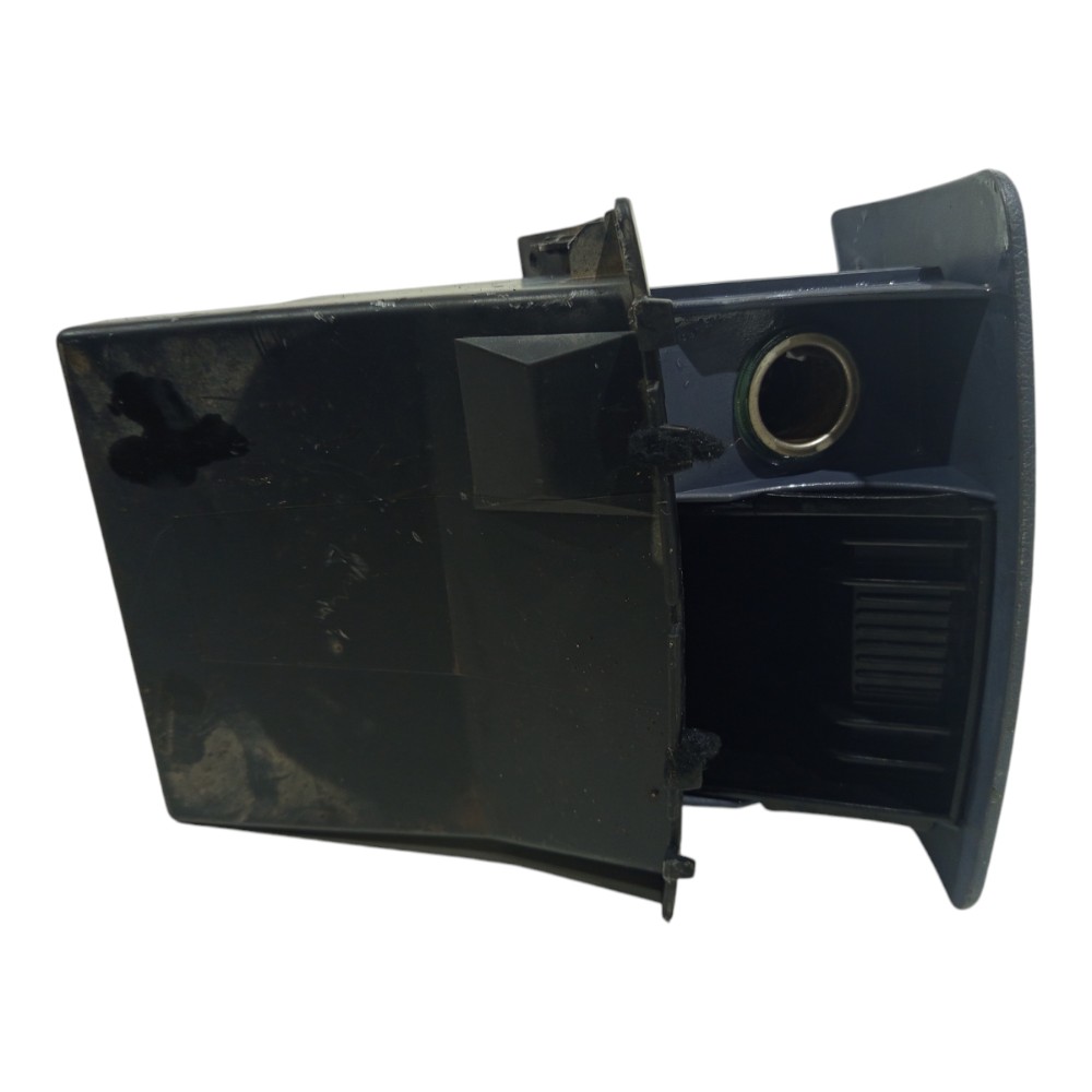 Cinzeiro Central Ford Fiesta 1996 A 2002 4