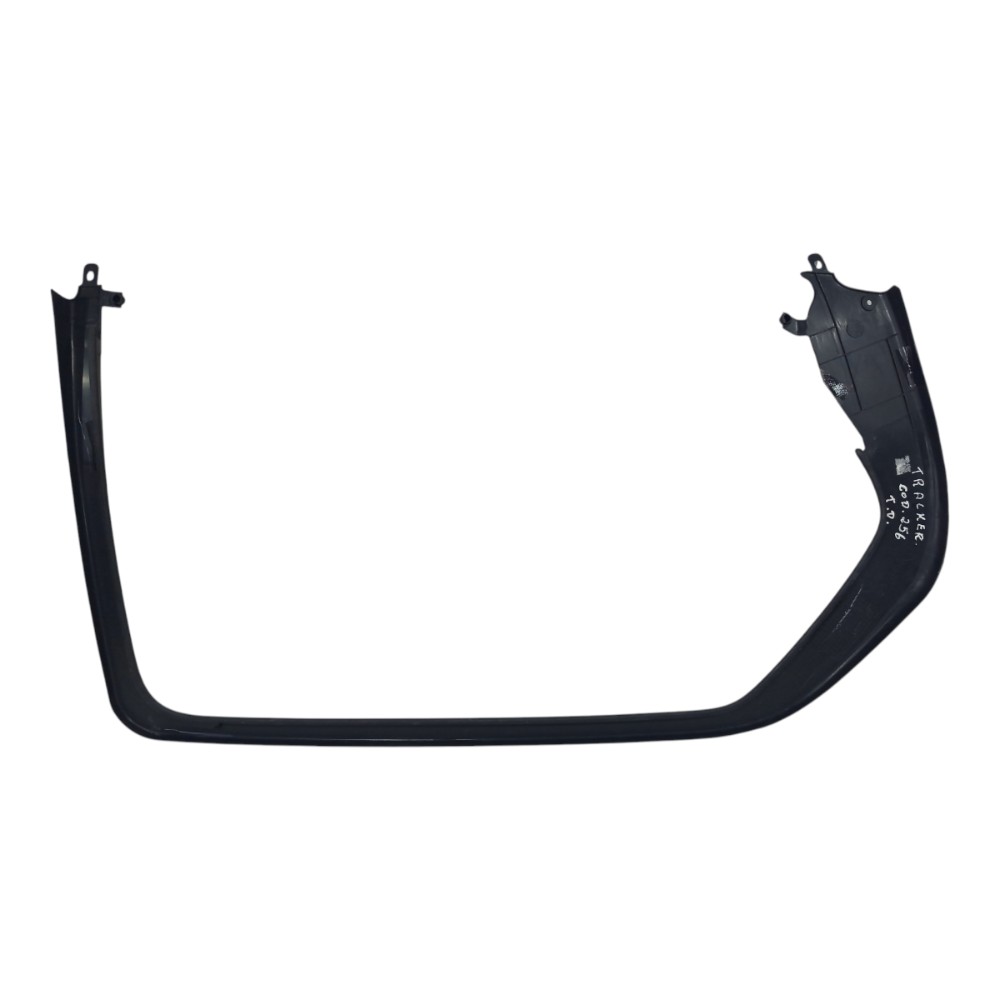 Acabamento Porta Traseira Ld Chevrolet Tracker 2013 A 2019 Preto 3