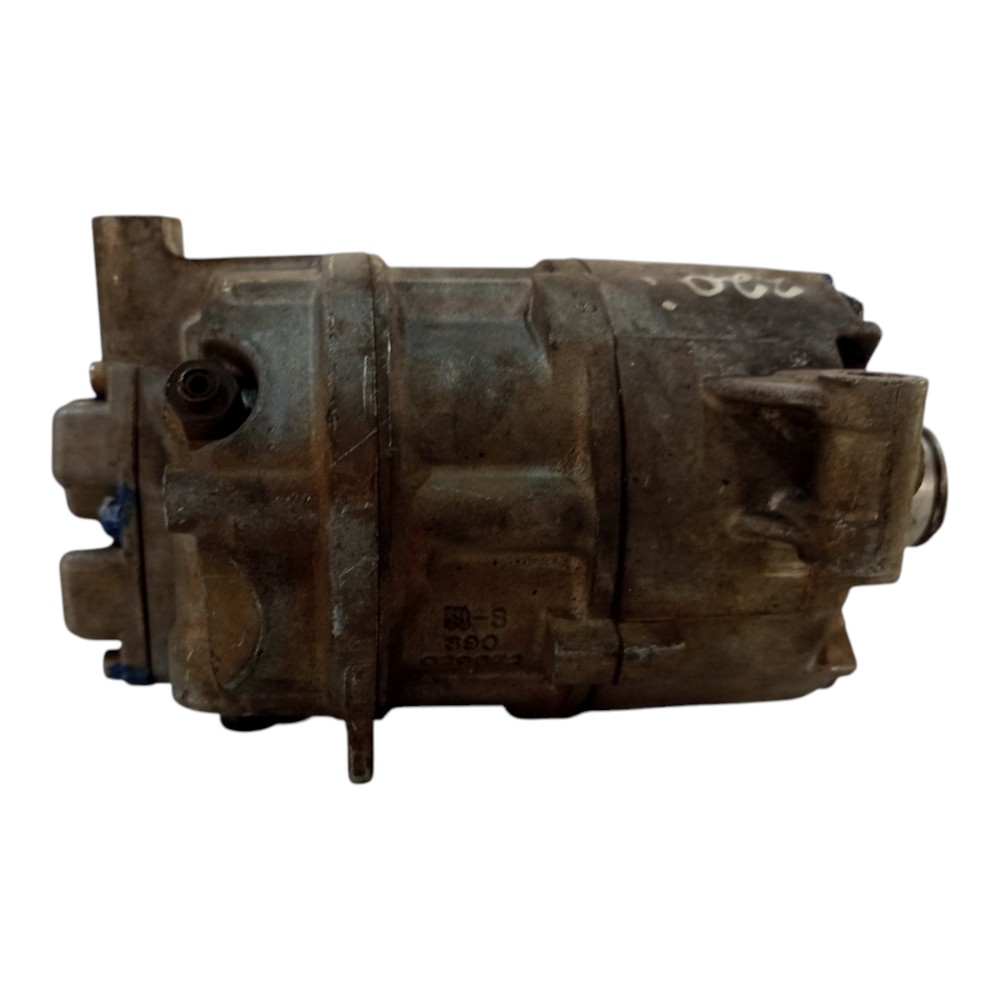 Compressor Ar Condicionado Bmw 320i 2.0 2005 06 A 2011 118i 2