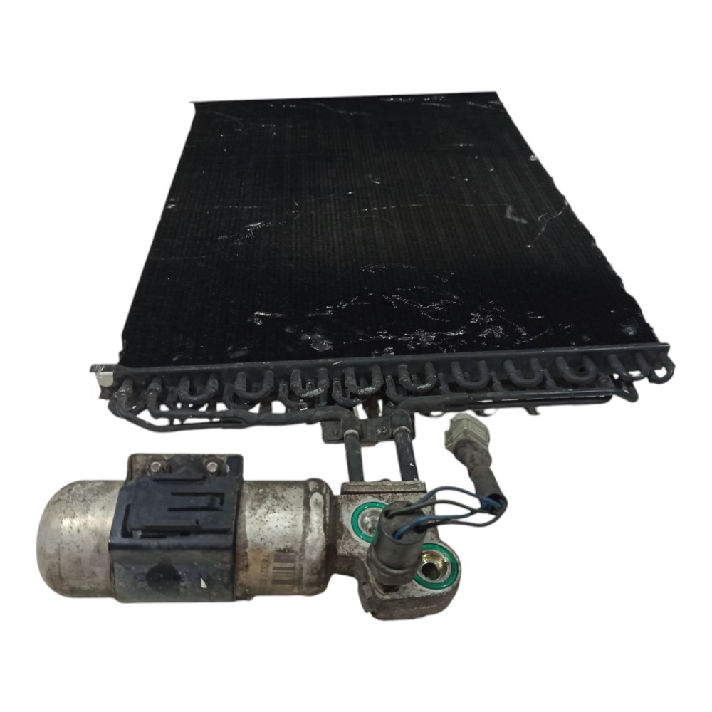 Condesador Ar Condicionado Renault Laguna 1994 1995 A 2001 6