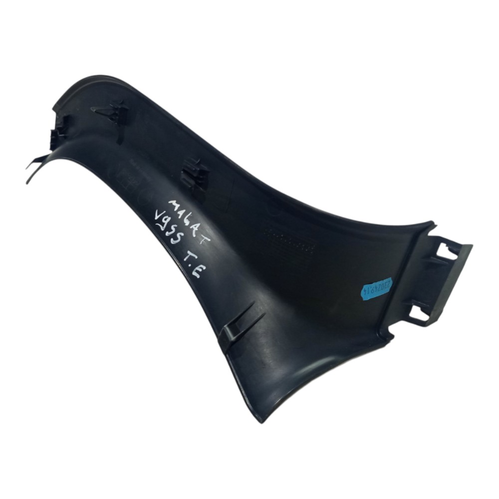 Moldura Porta Mala Tras Esquerdo Porsche Cayenne 2002 A 2006 2