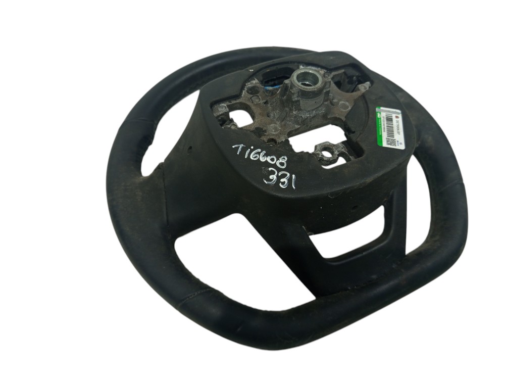 Volante Chery Tiggo 8 4