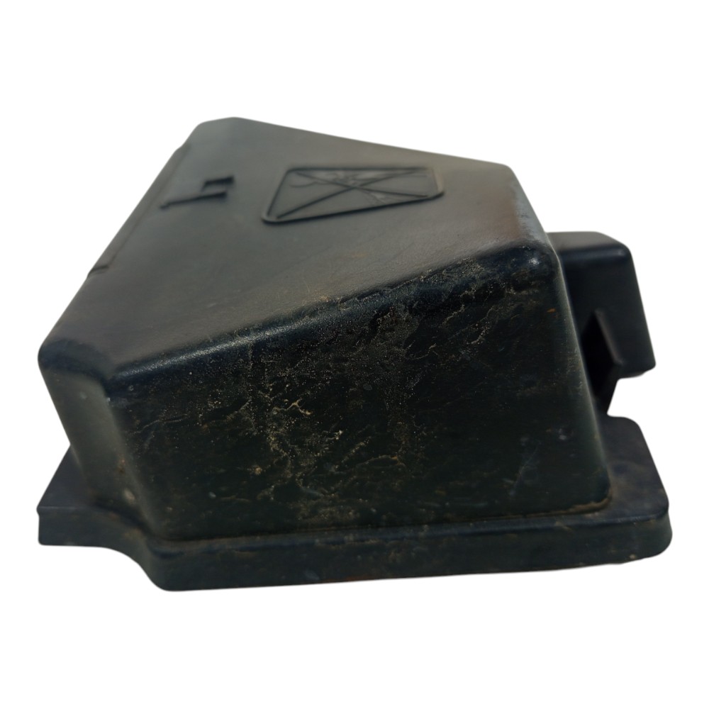 Tampa Caixa Fusiveis Peugeot 206 207 2008 2009 2010 A 2013 2