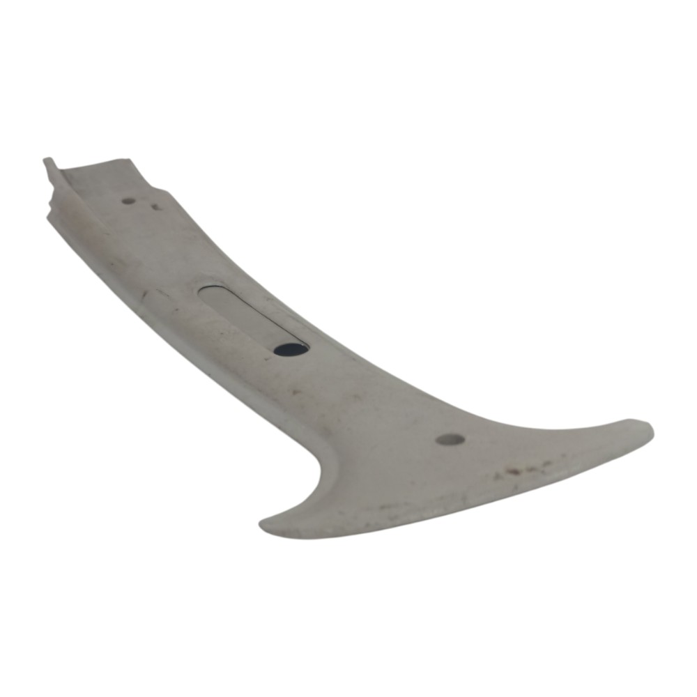 Moldura Coluna Central Esquerda Gm Corsa 1994 1995 A 2002 7