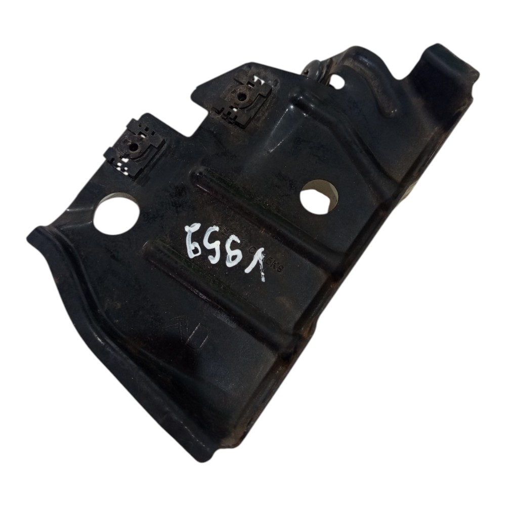 Suporte Inferior Paralama Direit Citroen C4 Picasso 2009 4