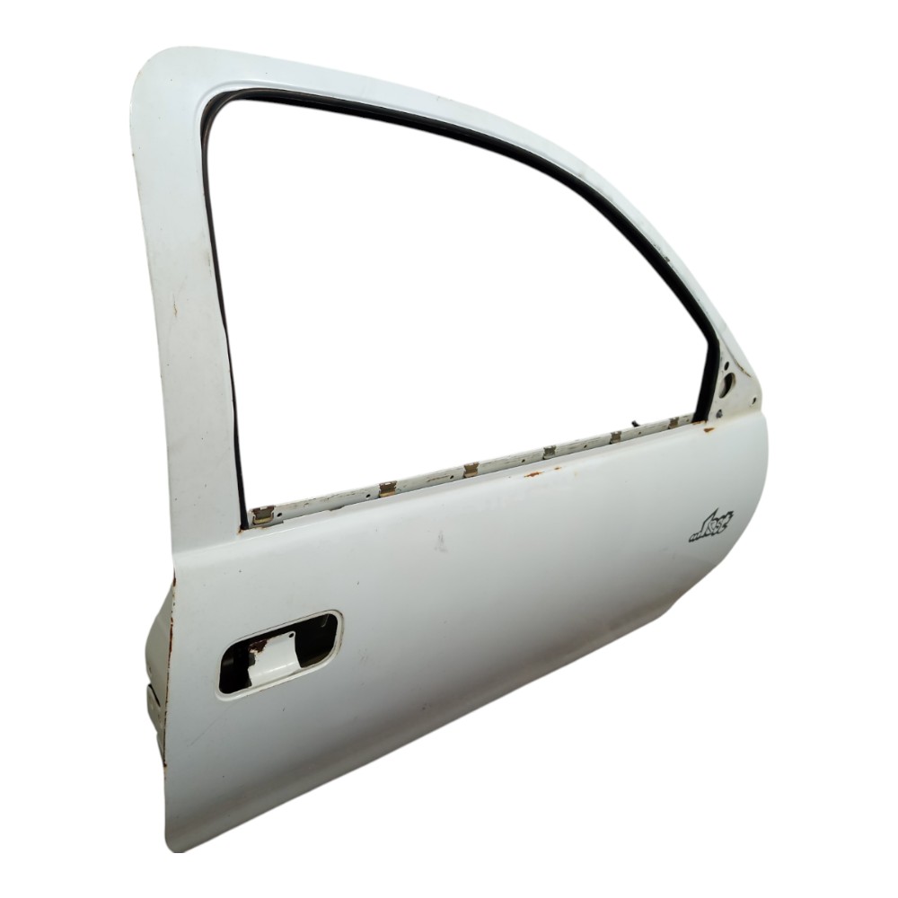 Porta Dianteira Ld C/detalhes Chevrolet Corsa 1994 A 2002 Dianteira Direito Branco 4
