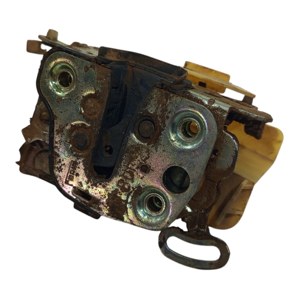 Fechadura Dianteira Esquerda Gm Chevrolet Corsa 1997 A 2002 3