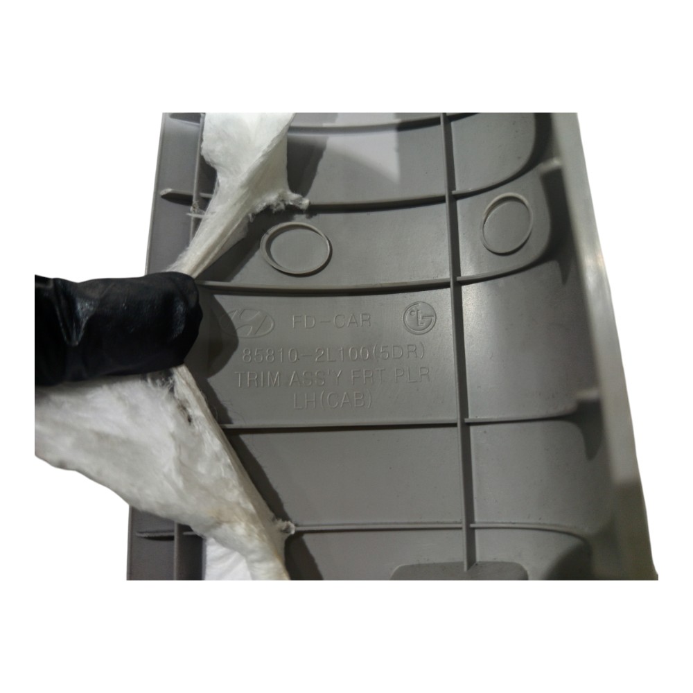 Moldura Coluna Dianteira Esquerda Hyundai I30 2009 A 2012 5