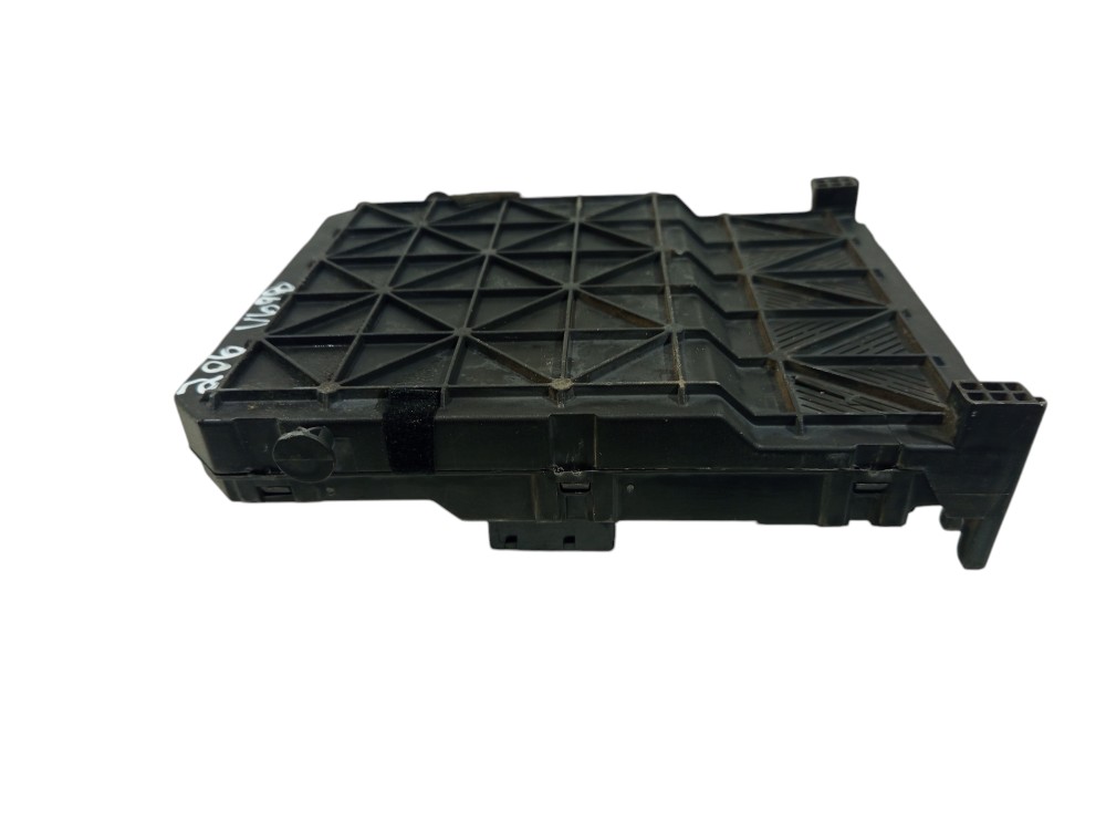 Caixa Fusível Bsm Peugeot 1.4 206 207 2001 2002 2003  A 2012 6