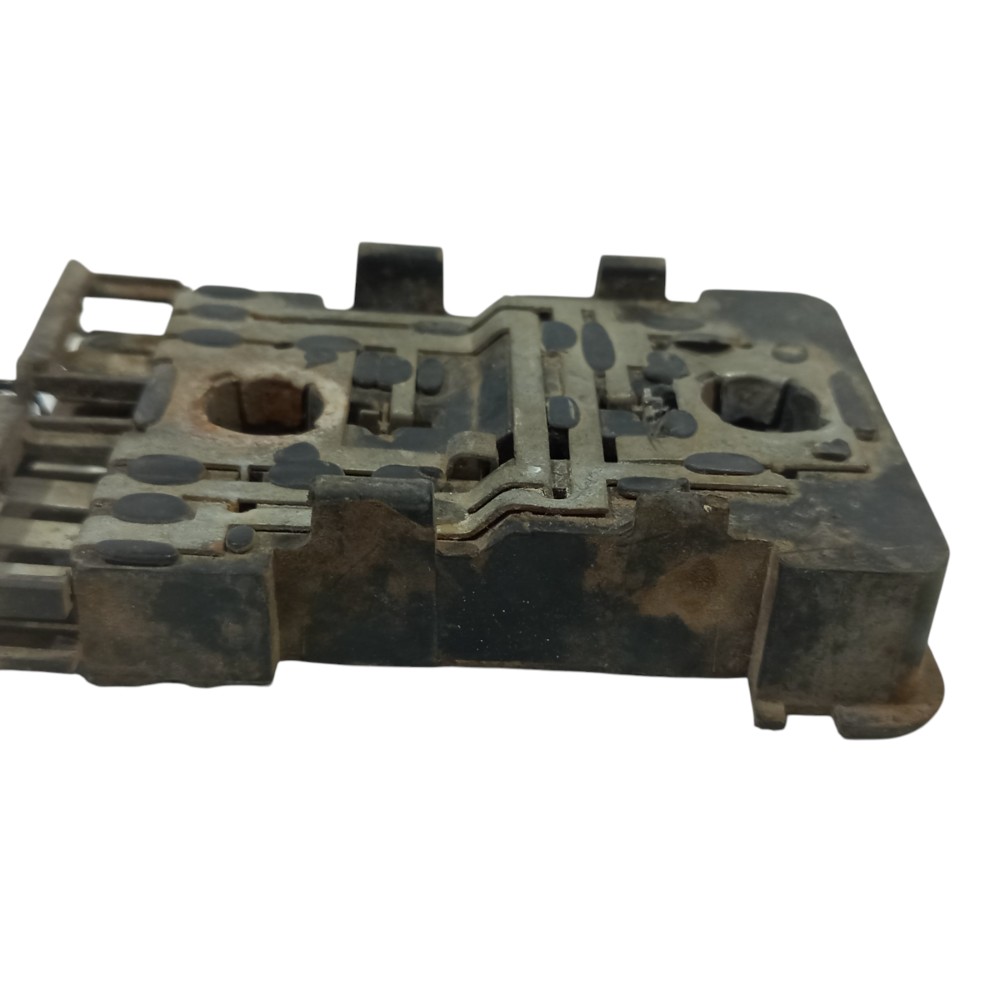 Circuito Soquete Lanterna Direita Vw Gol 1988 A 1995 Detalhe 2