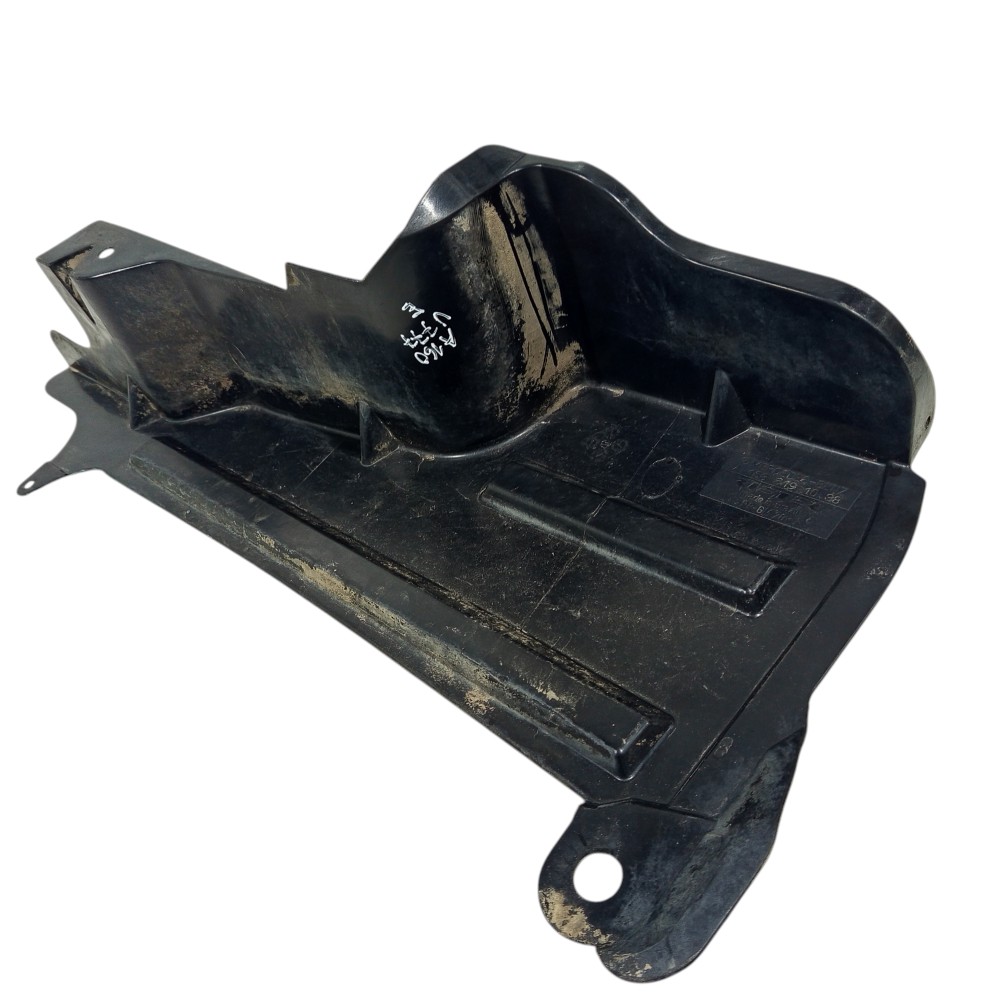 Capa Proteção Lado Direito Motor Mercedes Classe A160 A16861 2