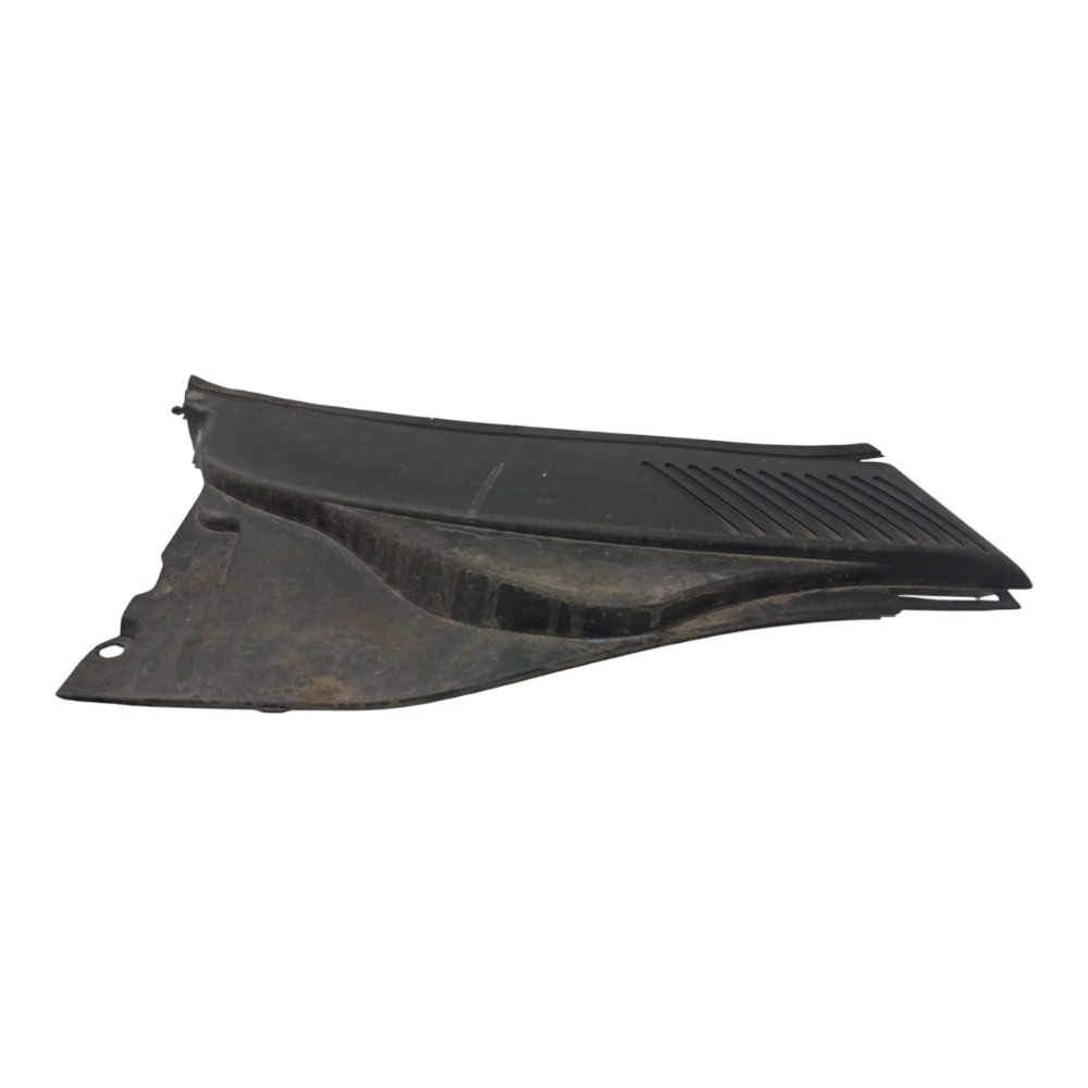 Grade Churrasqueira Direita Externa Clio 1999 2000 A 2002 2
