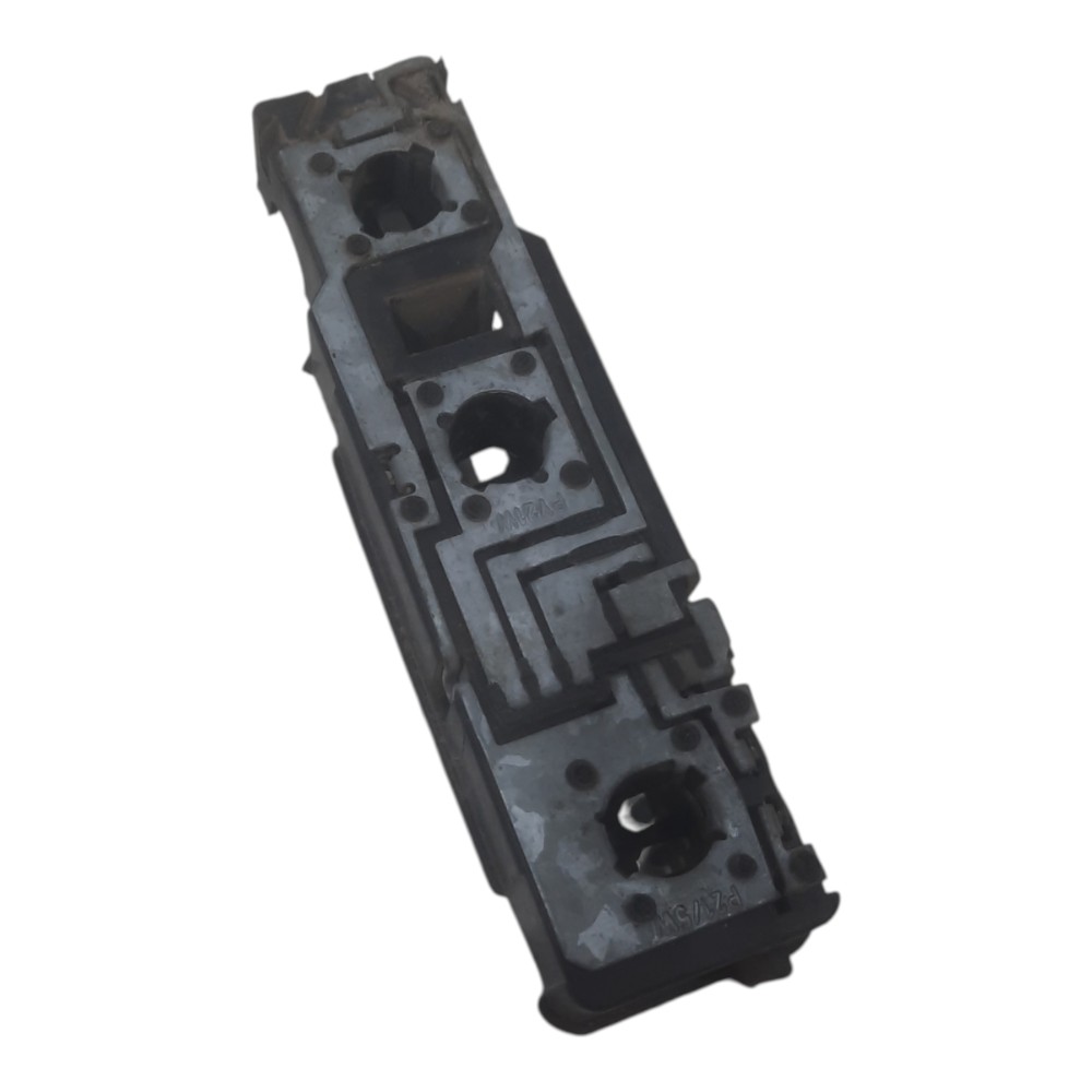 Soquete Lanterna Traseira Esquerda Chevrolet Corsa 2000 2004 2