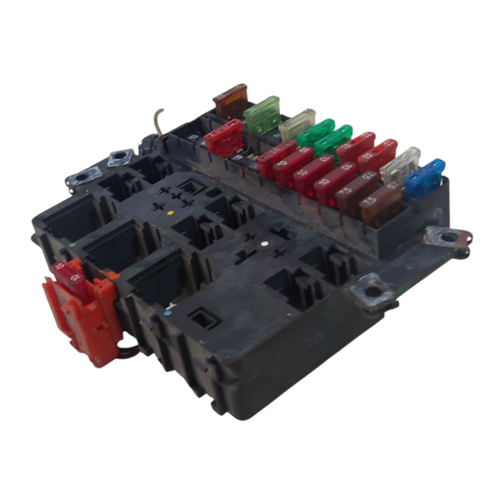 Caixa Fusivel Fiat Uno 1.0 8v Fire Flex 2005 2006 A 2010 6