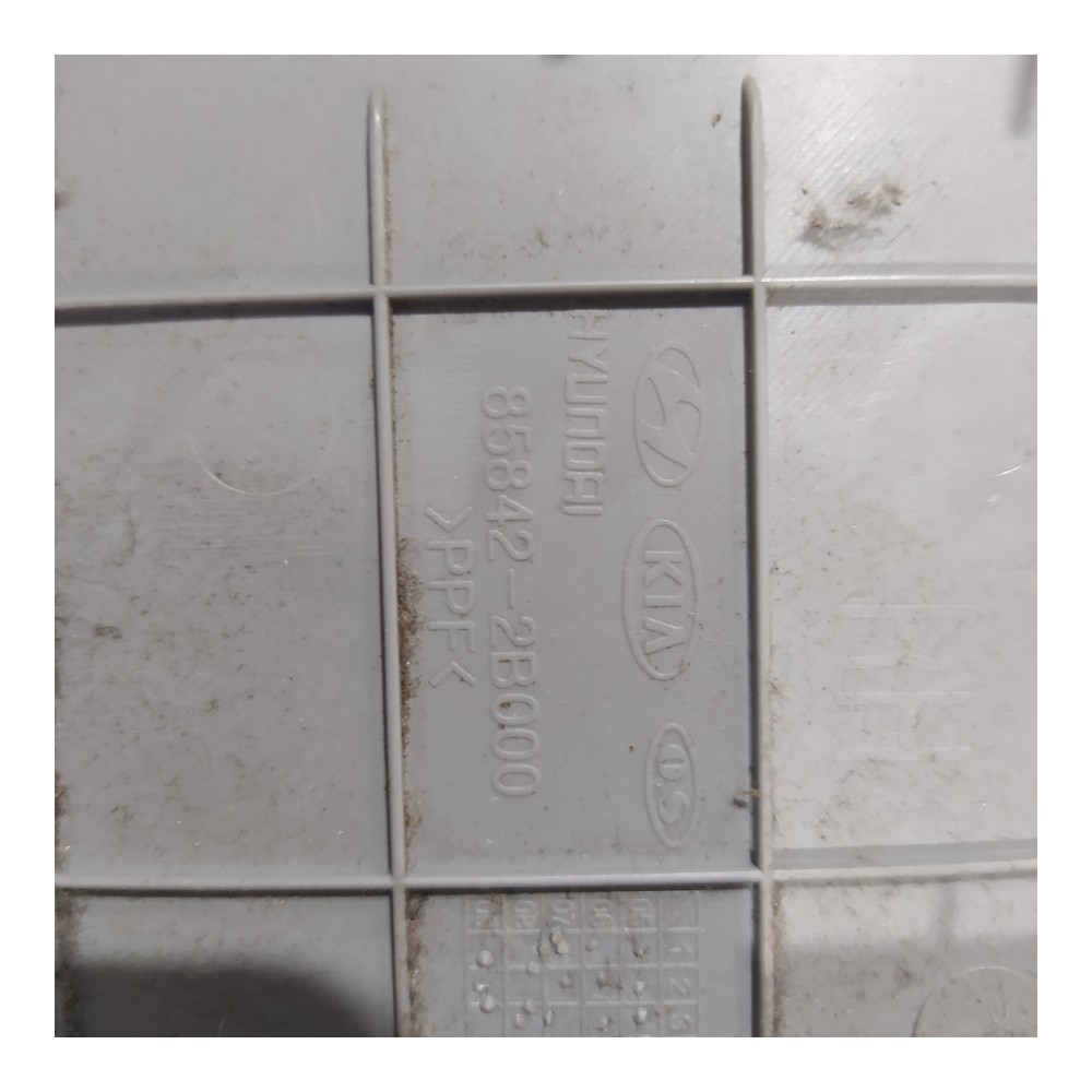 Moldura Coluna Direita Hyundai Santa Fé 2006 2007 A 2013 7