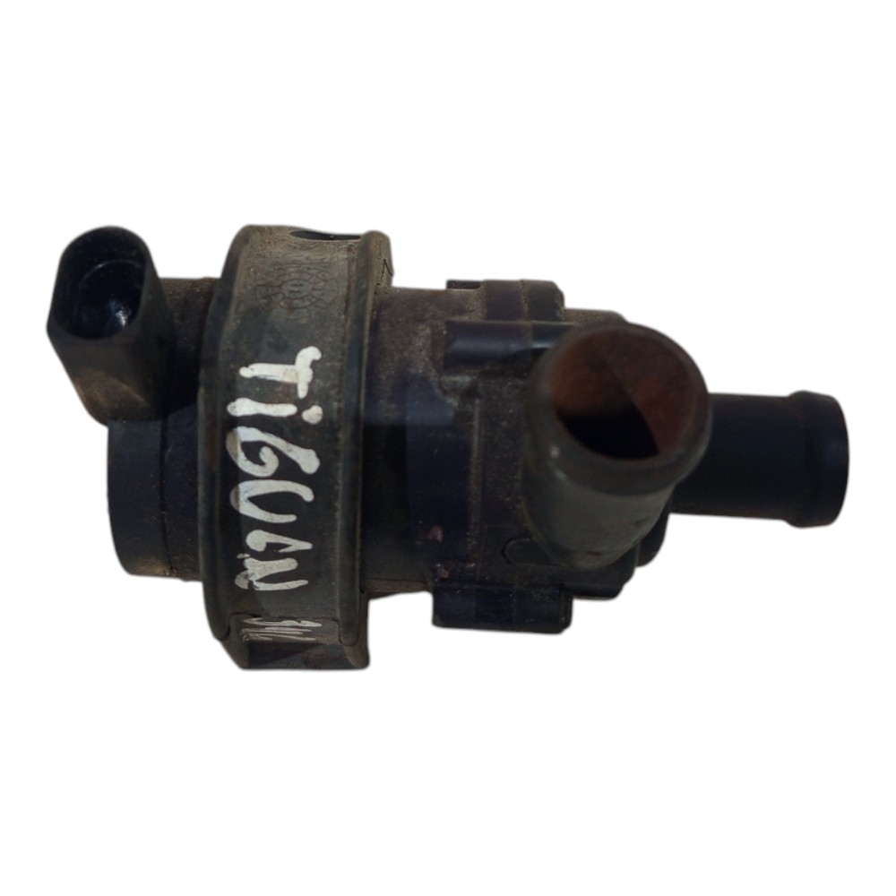 Bomba Agua Auxiliar Volkswagen Jetta Tiguan 2009 2010 A 2016 3