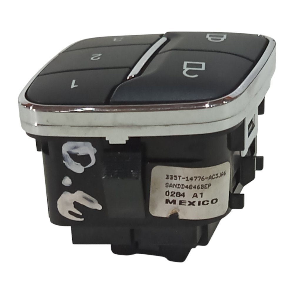 Botão Trava Porta Dianteira Esquerda Ford Fusion 2014 A 2019 3