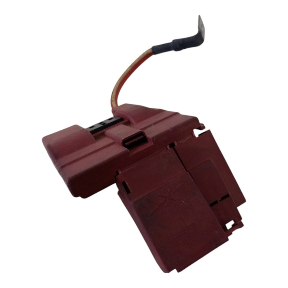 Fusível Placa Polo Positivo Bateria Gm Tracker 2016 A 2020 8