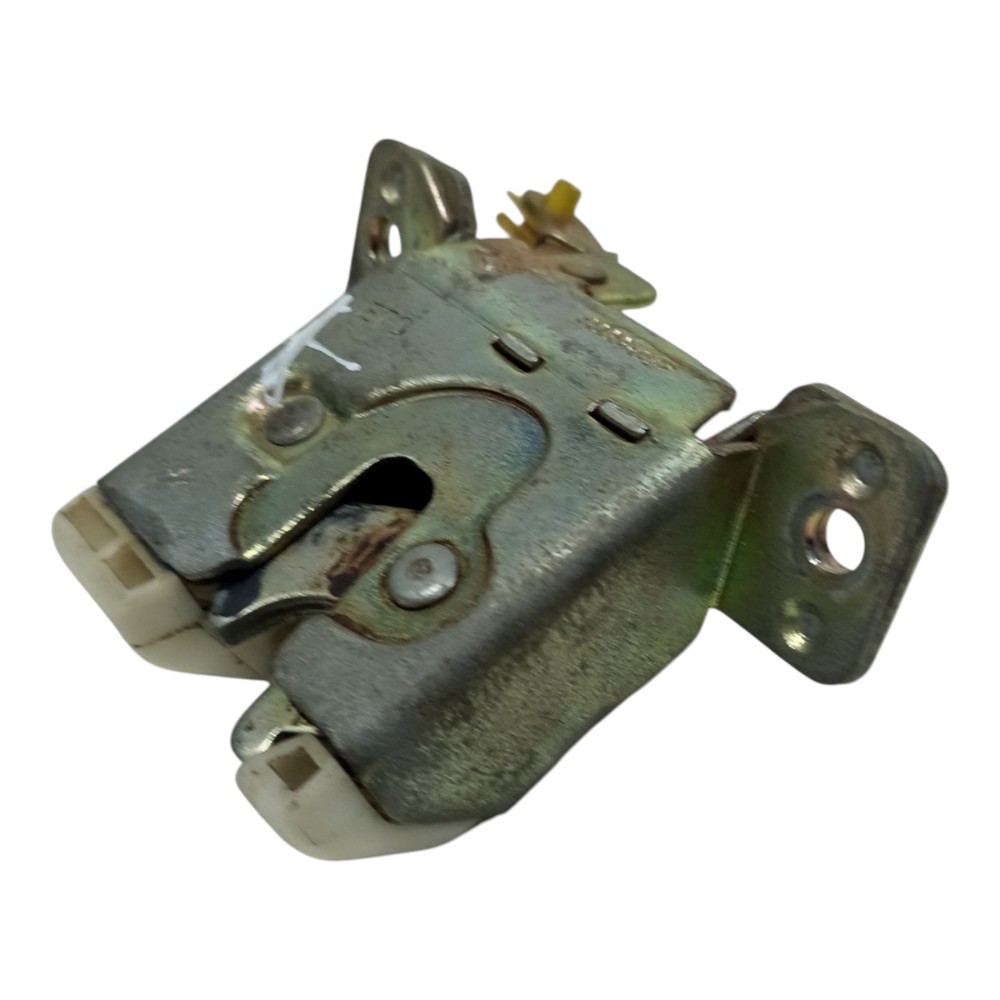 Fechadura Tampa Traseira Gm Chevrolet Corsa 1997 1998 A 2002 2