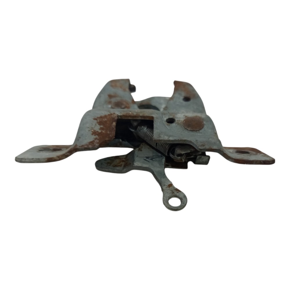Fechadura Porta Malas Volkswagen Santana 1991 1992 A 1997  Prata 4