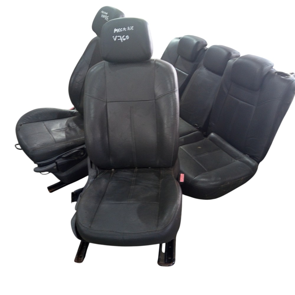 Jogo Bancos Couro Renault Megane Grand Tour 2007 2008 A 2013 3