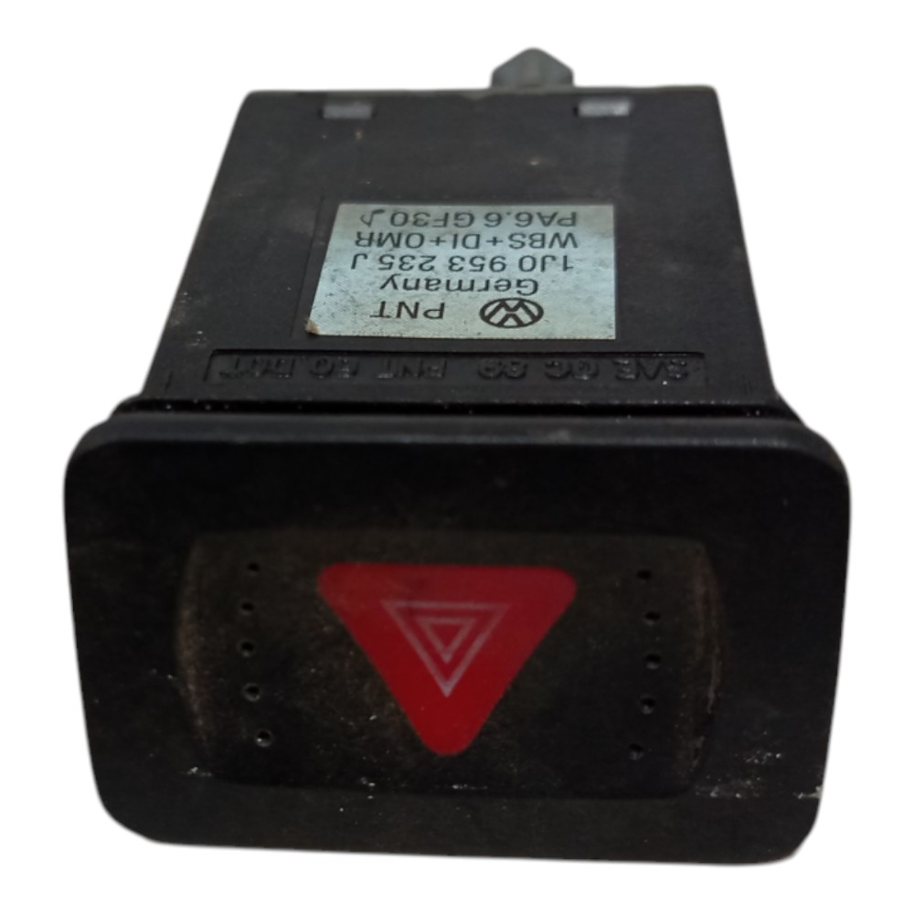Botão Pisca Alerta Volkswagen Golf 2000 2001 2002 03 A 2006 Preto 2