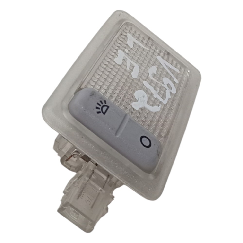 Luz Cortesia Quebra Sol Esquerdo Ford Focus 2008 A 2013 4