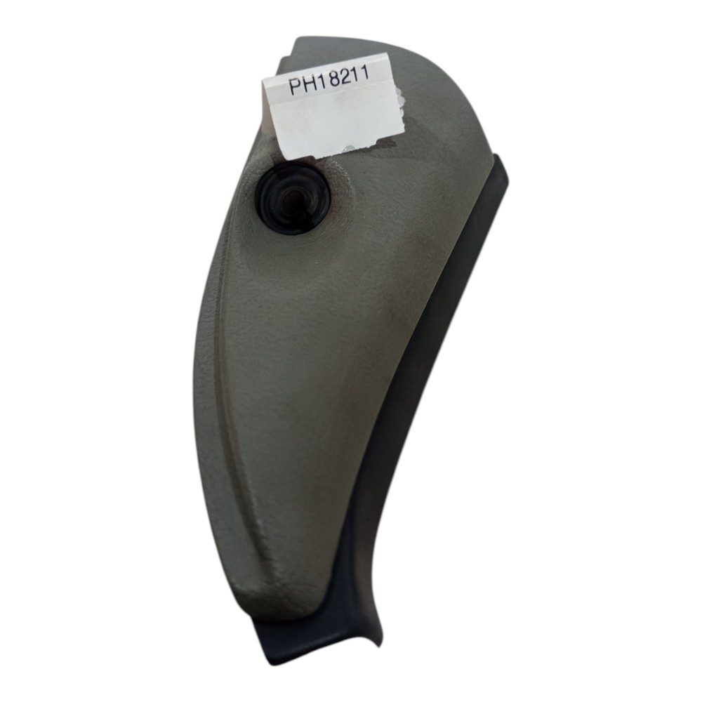Acabamento Interno Retrovisor Esquerd Renault Clio 2006 A 12 8