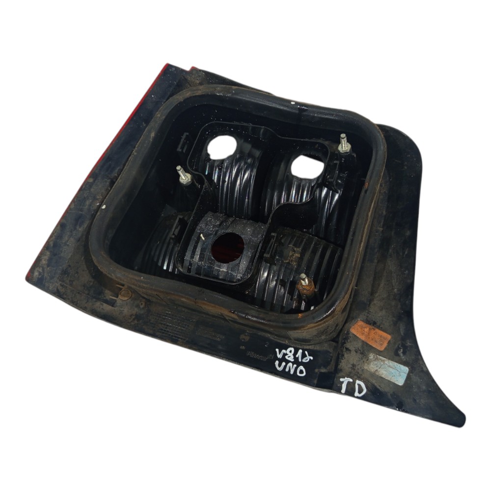 Lanterna Direita Fiat Uno 2009 2010 2011 2012 A 2013 Direito/passageiro 1