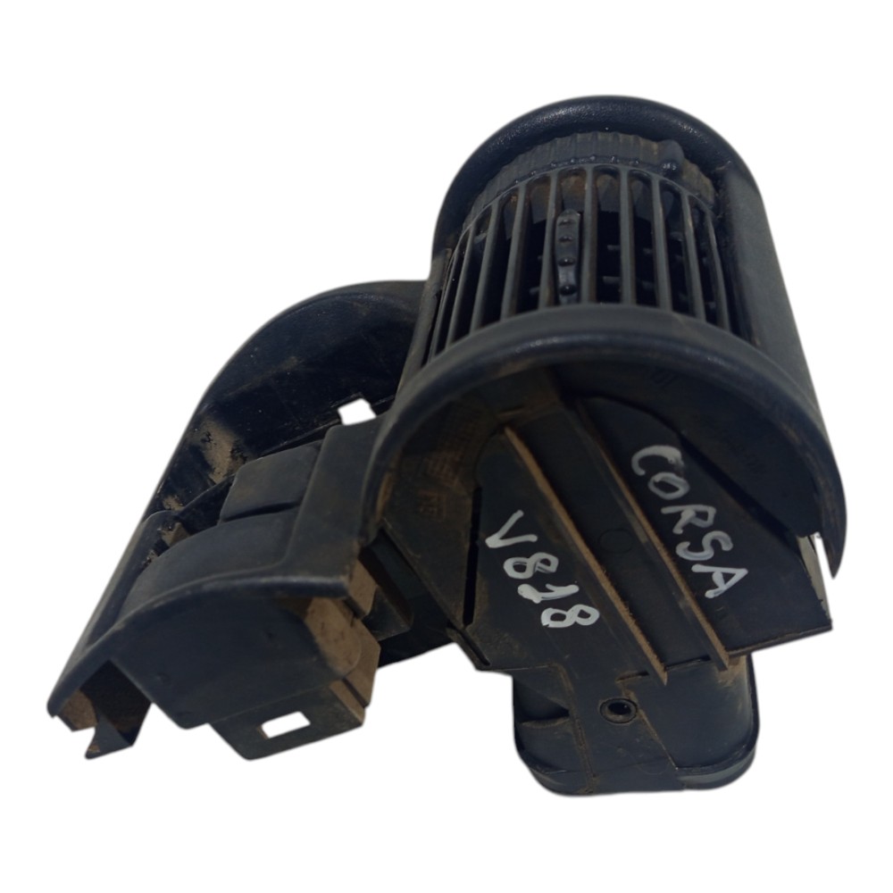 Moldura Chave Luz Difusor Esquerdo Gm Corsa 1994 1995 A 2002 5