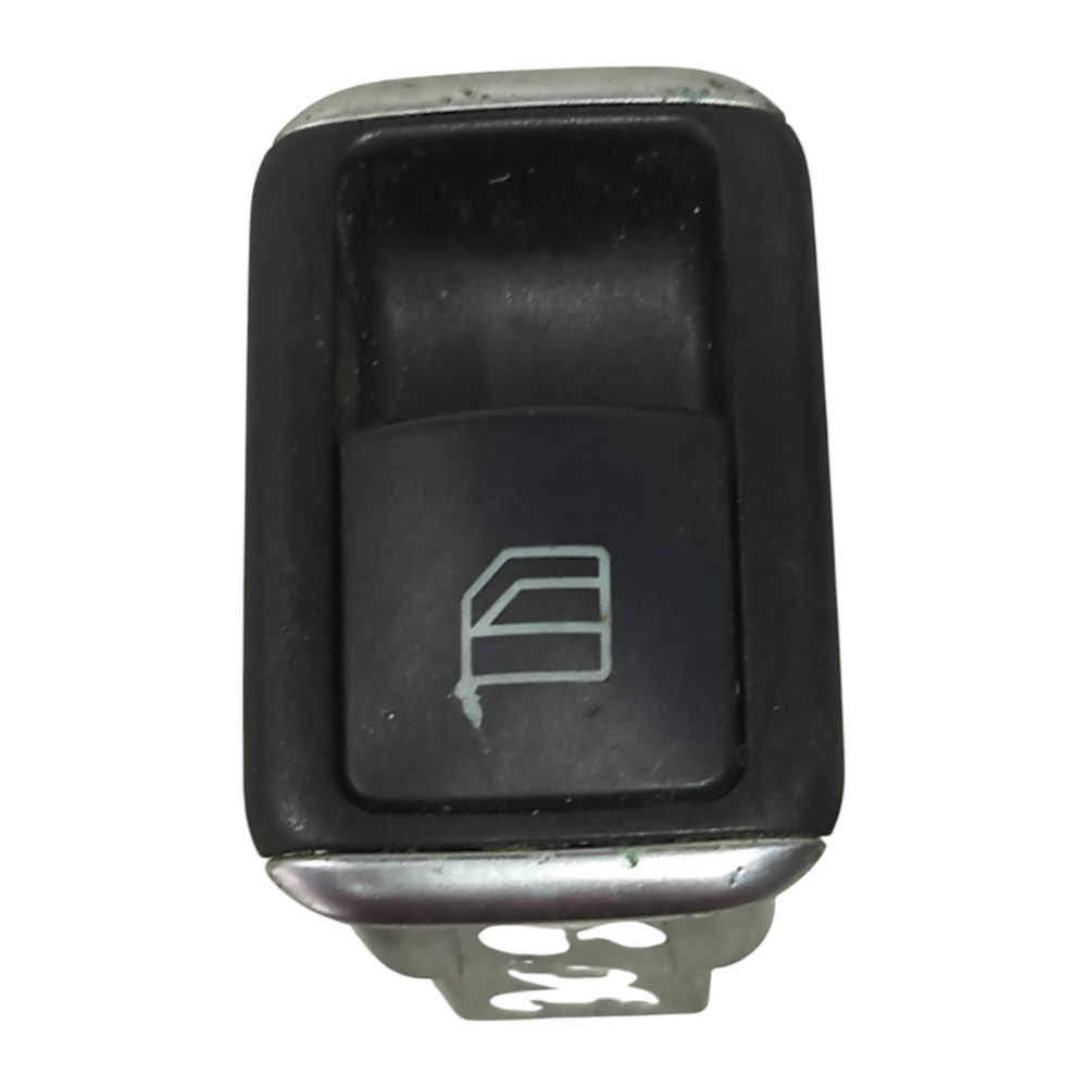Botão vidro elétrico dianteiro direito Mercedes C180 08 a 14 1