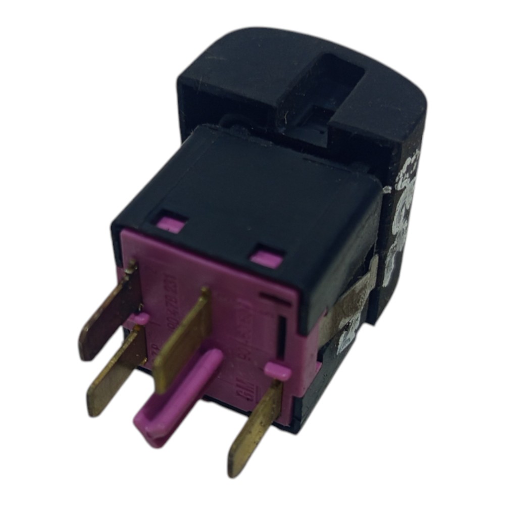 Botão Interruptor Sensor Alarme Gm Vectra 1997 1998 A 2005 5