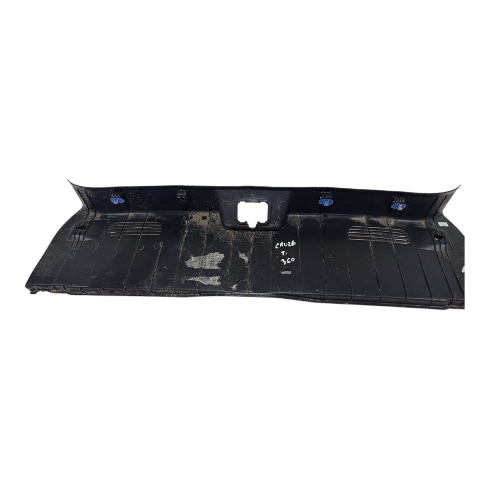 Soleira Porta Malas Gm Chevrolet Cruze Hatch 2012 A 2016 Preto 3