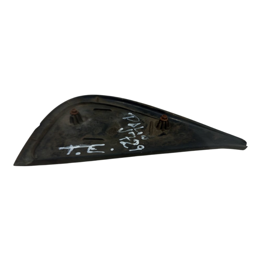 Moldura Externa Retrovisor Tras. Esq. Fiat Palio 1996 A 2012 5