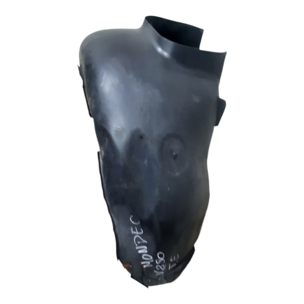 Para-barro Traseiro Esquerdo Ford Mondeo 1996 1997 A 2002 5