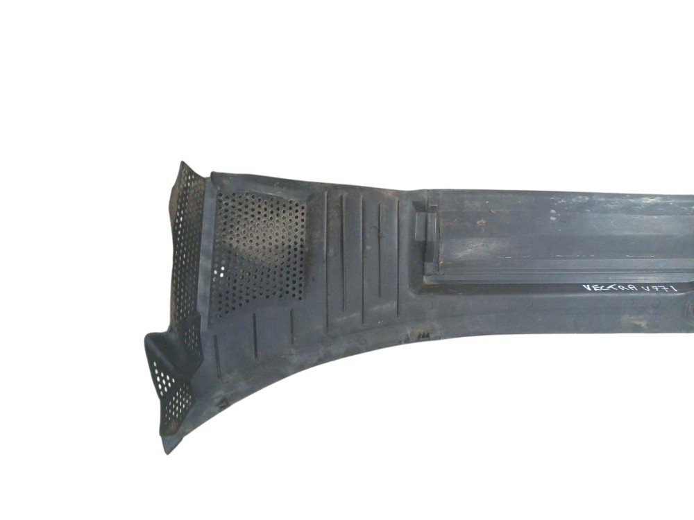 Grade Churrasqueira Parabrisa Externa Gm Vectra 1997 A 2005 4