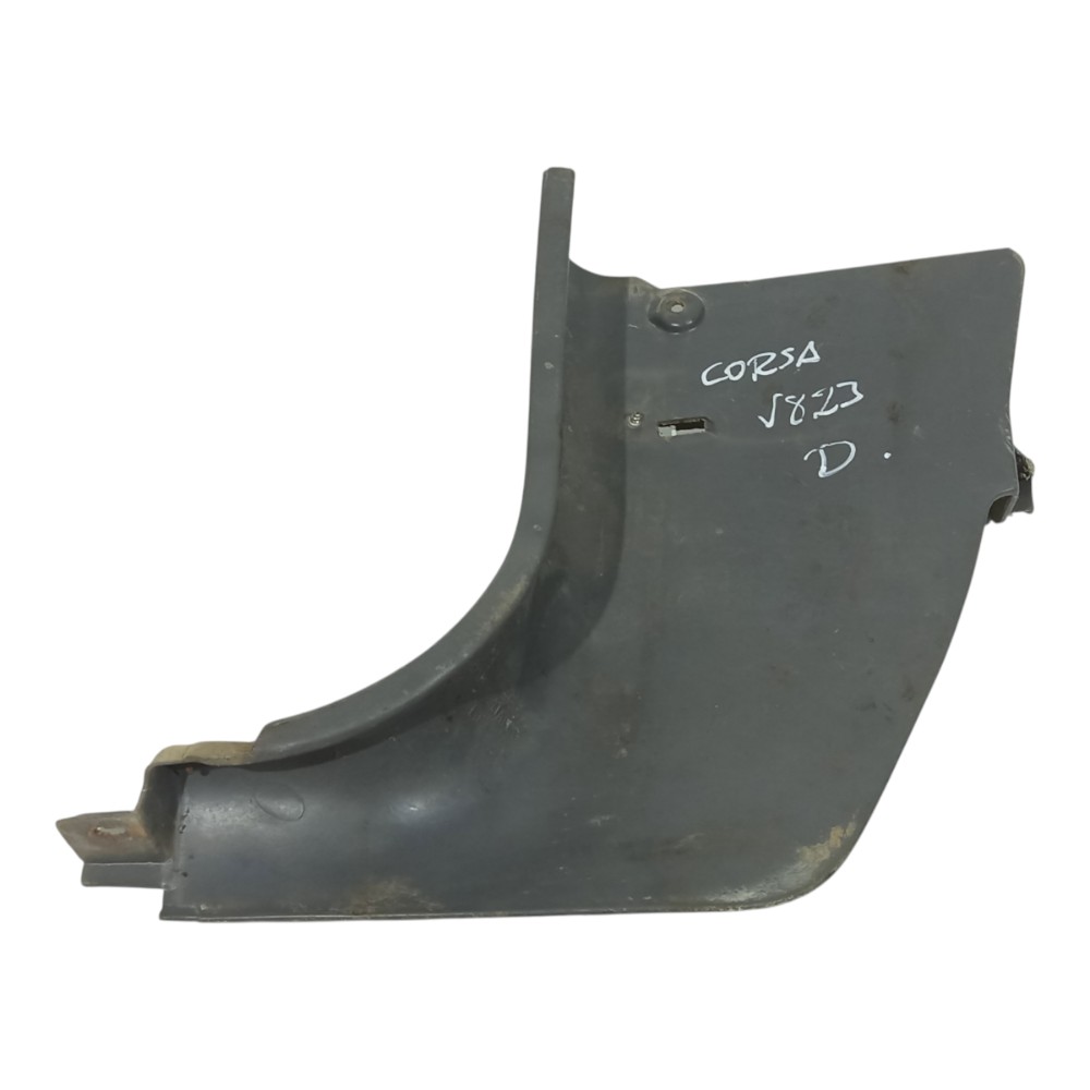 Moldura Inferior Coluna Pé Direito Gm Corsa 1994 1995 A 2012 4