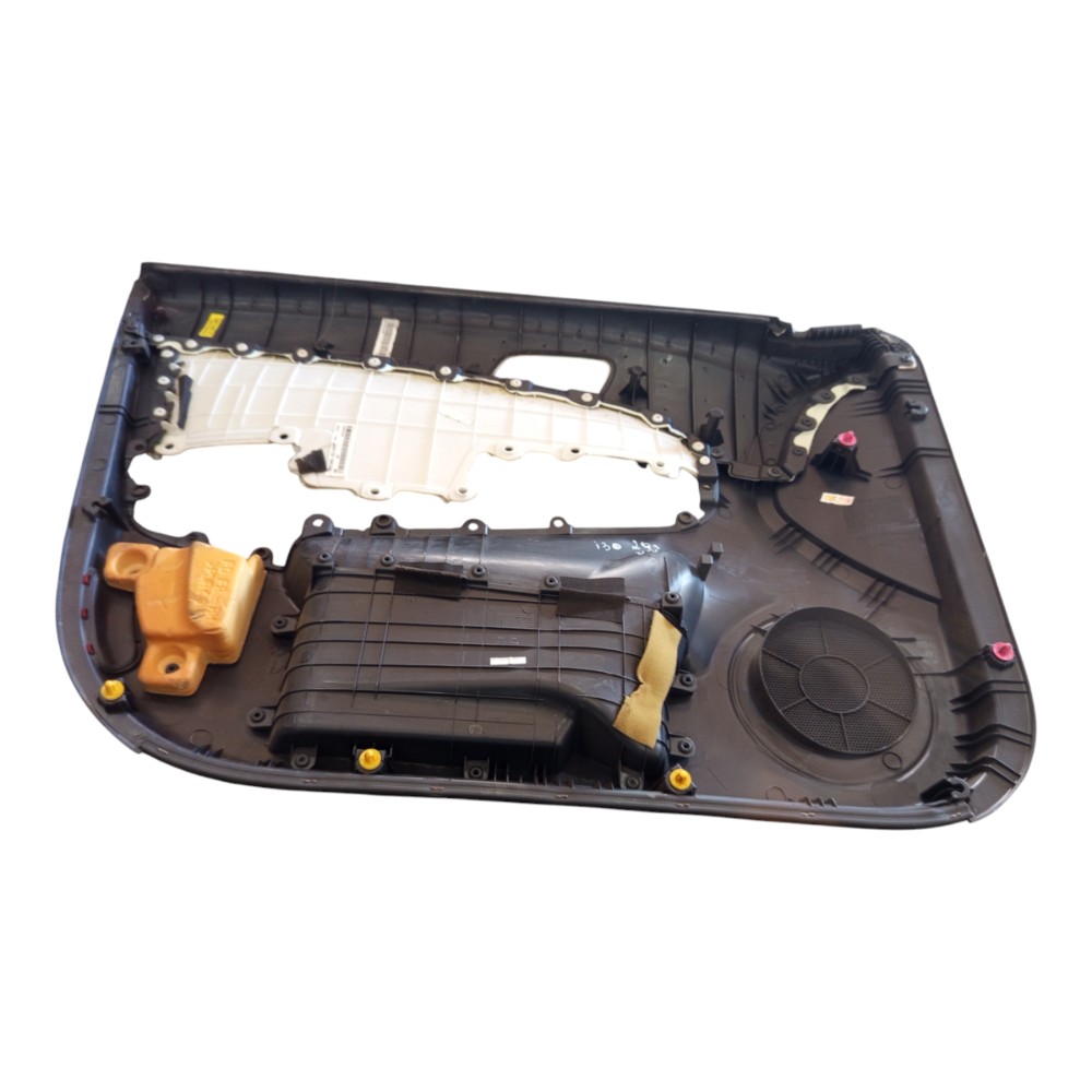 Forro Porta Dianteira Direita Hyundai I30 2013 A 2016 4