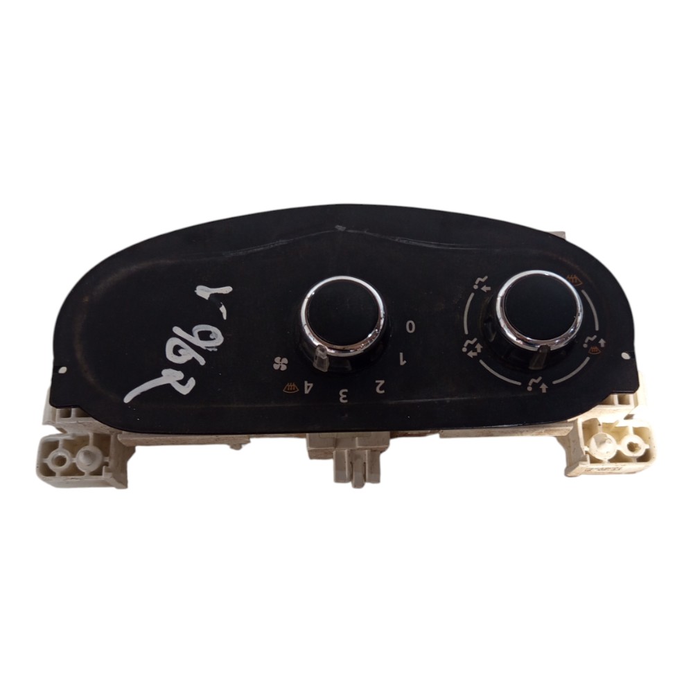 Comando Ar Ventilação Renault Sandero 2011 A 2014 1