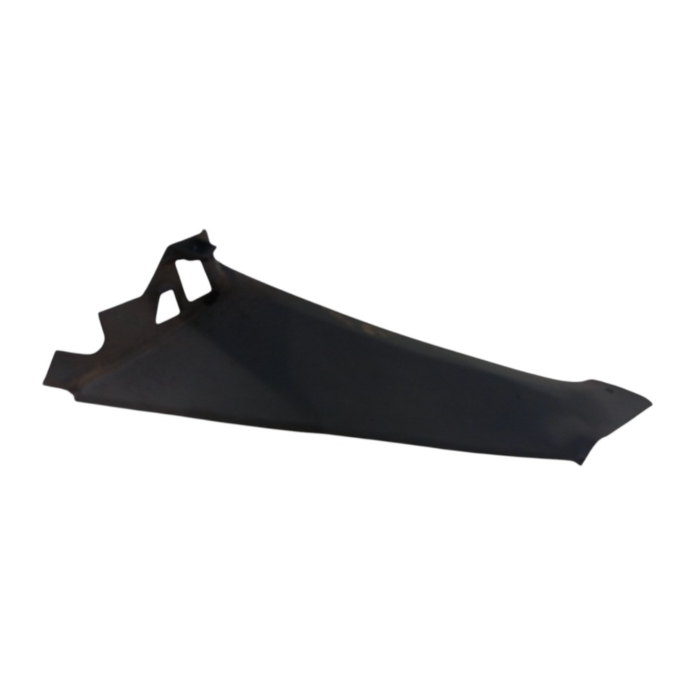 Coluna Lateral Traseira Direita Vw Passat 1995 1996 A 2001 5