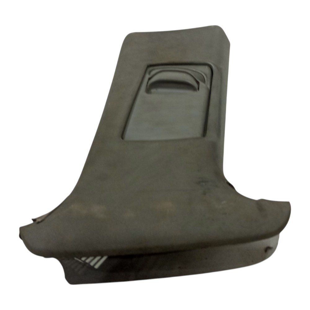 Acabmento Coluna Central Direito Audi A3 1999 2000 A 2006 8