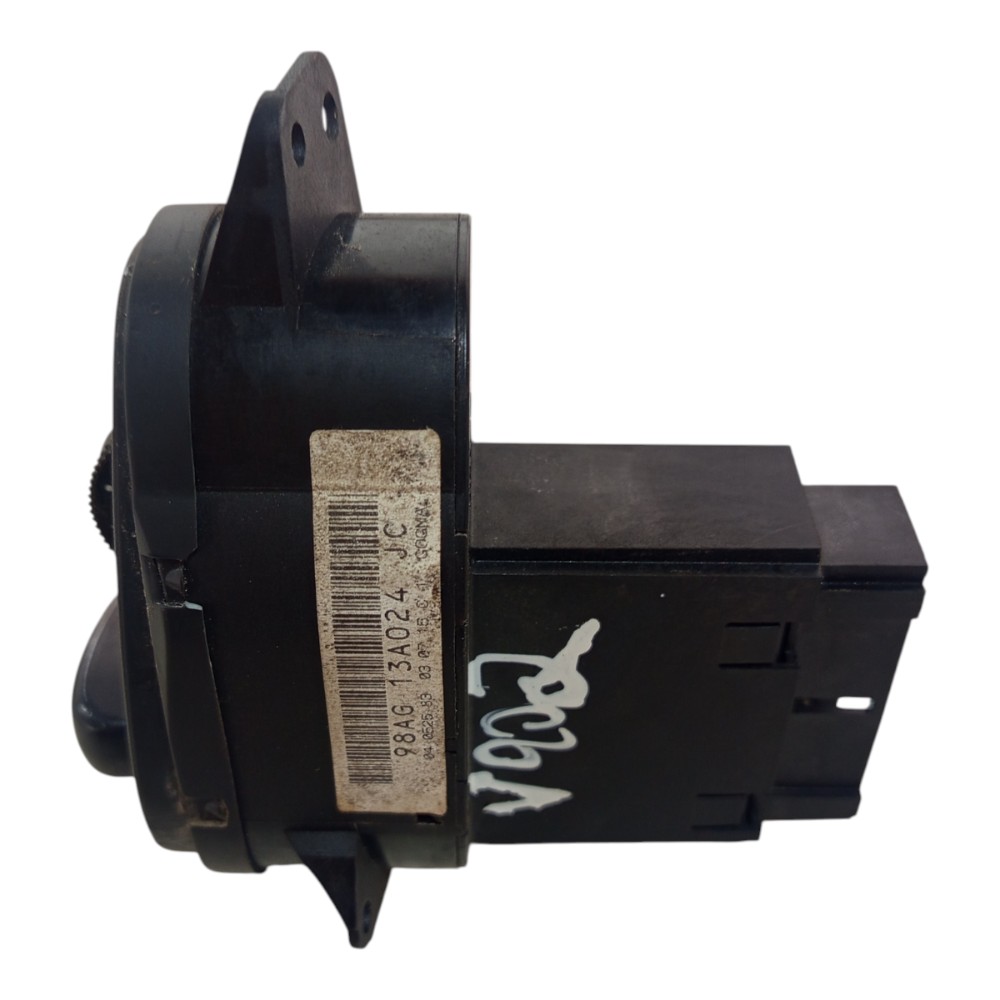 Interruptor Painel Luz Farol Ford Focus 2001 A 2012 7